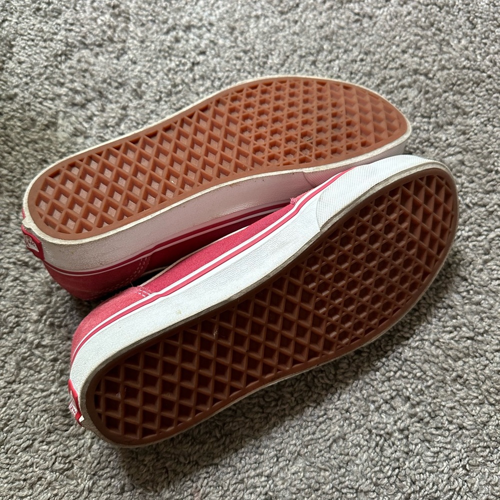 Vans - Picture 2 of 2